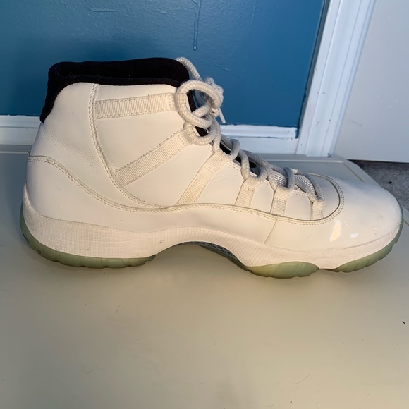 Jordan 11 - Picture 5 of 8